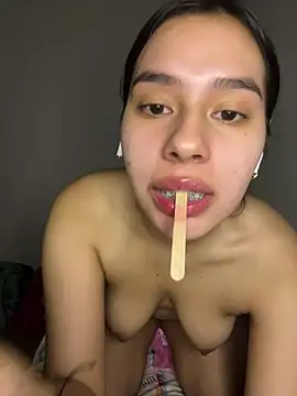 Brianna_bunny05 webcam