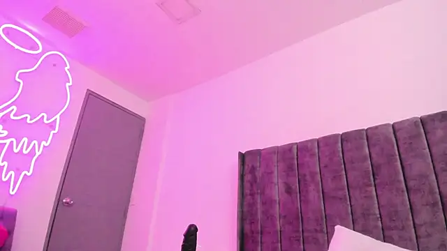 Evelin__thompsson webcam