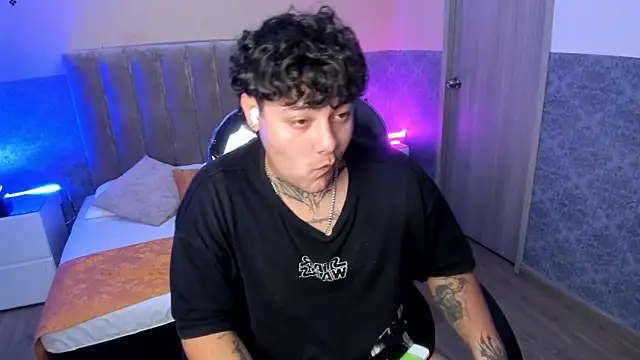 DAMON_SALVATTORE webcam