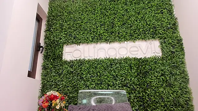 realhotfallingdevil webcam