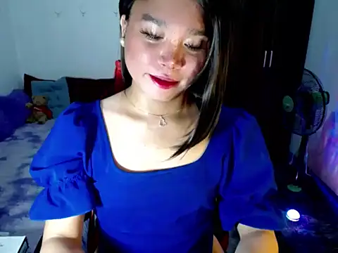 sofiathe1st (T young) - BE MY LOVER!