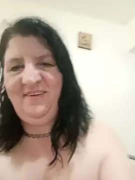 RidemerafSuzana webcam