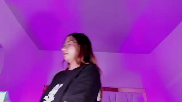 AliciaWhite_nt webcam