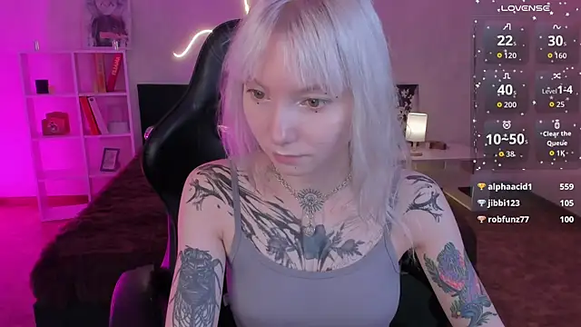 tattoo_art_baby webcam