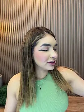 jenn_fit's live cam