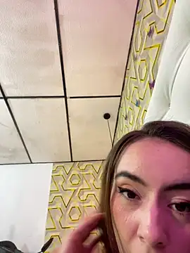 MelanyyJhonson15 webcam