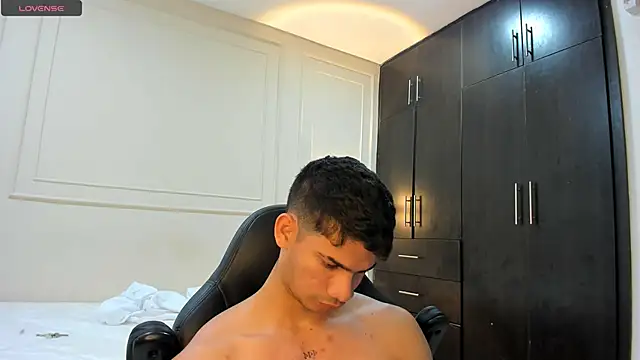 ANDRES_STUD live sex cam
