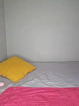 CertifiedhottieXOXO webcam