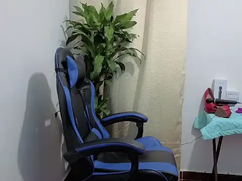 catalina_boobs webcam