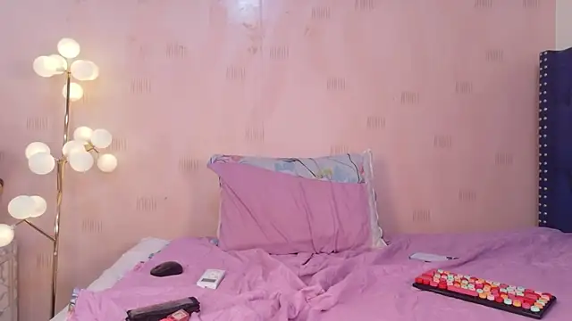 littleebonymommy webcam