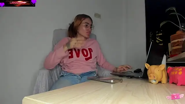 VioletParkker webcam