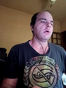 Jovissoares7ye webcam