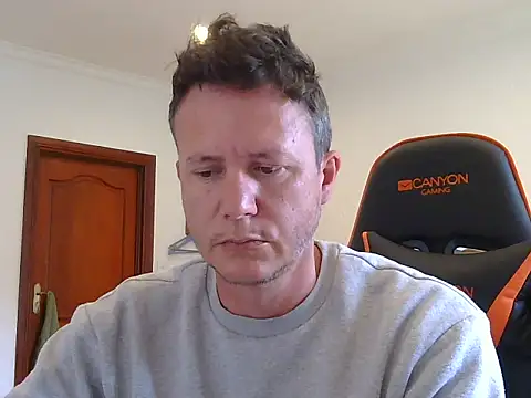 TroyDieselXXX webcam