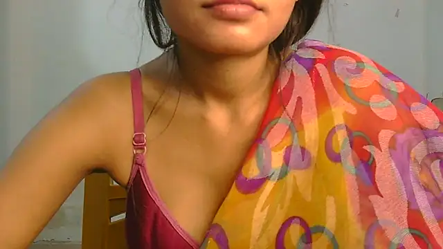 Aarti_misty71 webcam