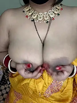 Long_hair_queen webcam