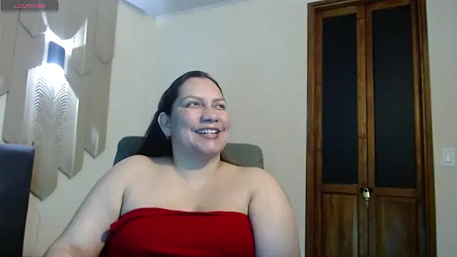 mia_coral1 webcam