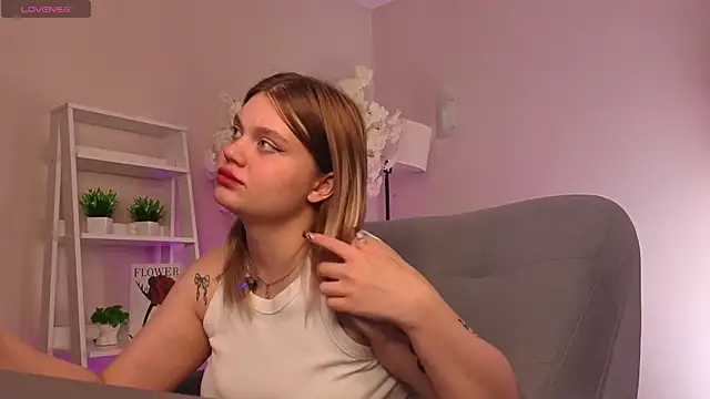 AdeleBaile webcam stripchat model stream image