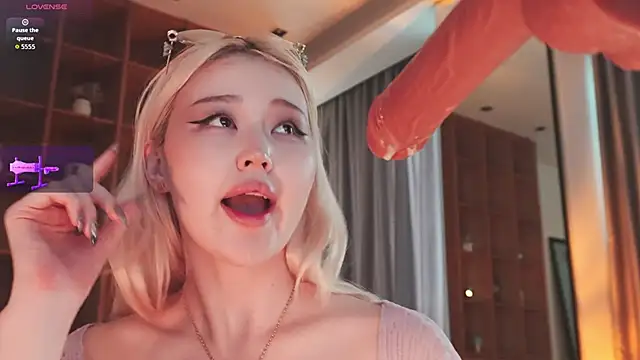 hyun_chia's live cam