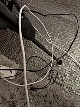 AvaSquirtMilf webcam