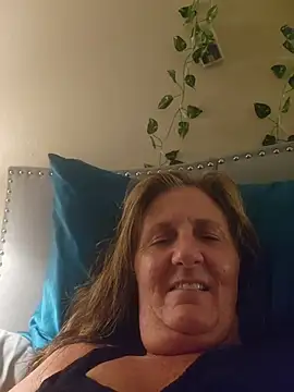 SultrySummer68 webcam