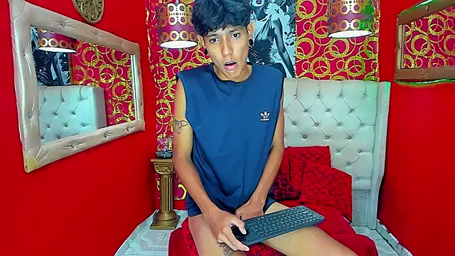 straightyoungpein webcam