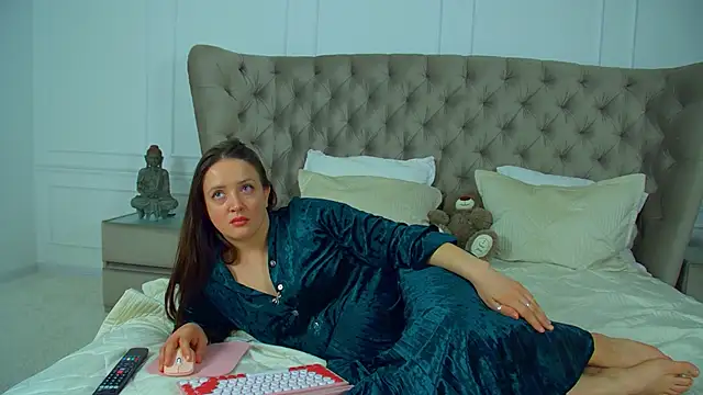 ElinaBellucci webcam