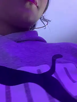 LilithMonette webcam