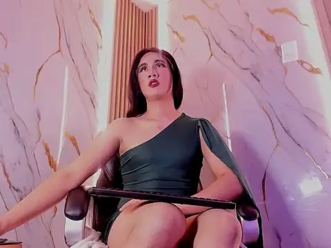 Marian_Cristal Live Webcam on Stripchat