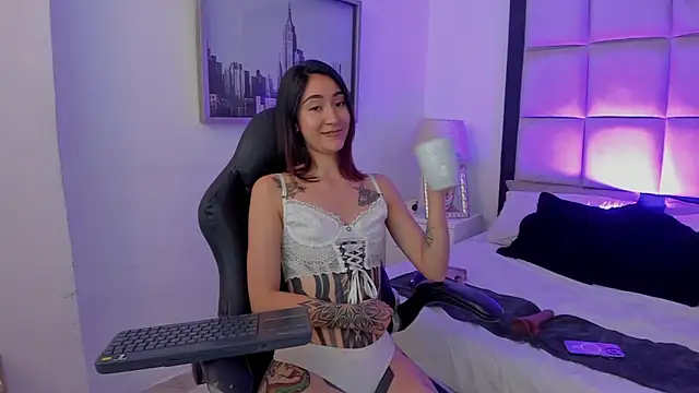 MeganPresleyy webcam