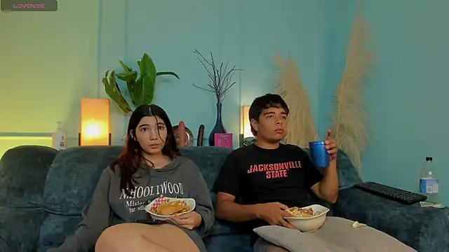 CuteButHarder webcam