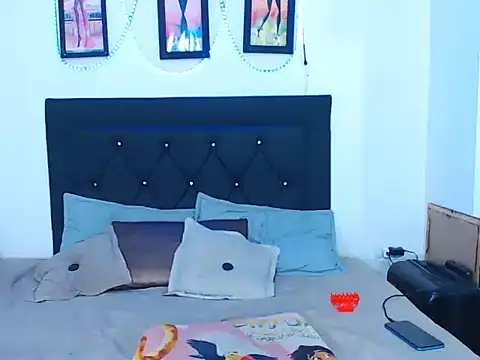 natashat_lorent webcam