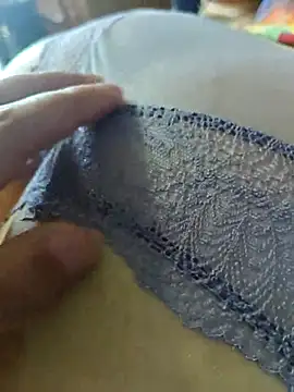 MadaamJizz_DickLewd webcam