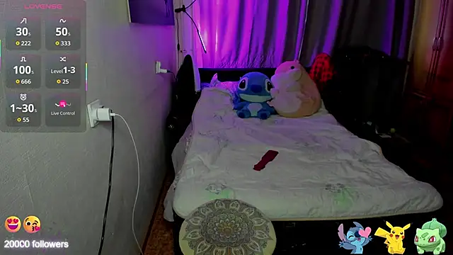 monica__elder's live cam