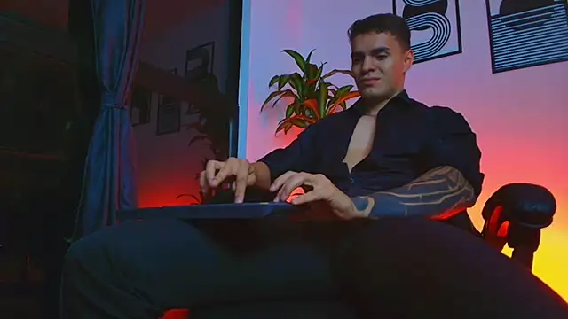 ALPHA_DOMINUS_ webcam