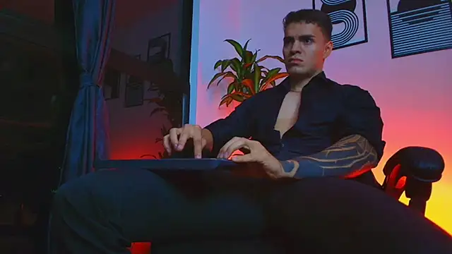 ALPHA_DOMINUS_ webcam