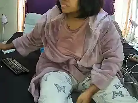 RealQueenOfSouth webcam