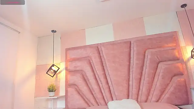 elisa_collins webcam