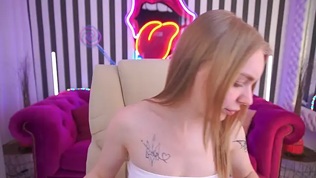 EmilySunshineS webcam