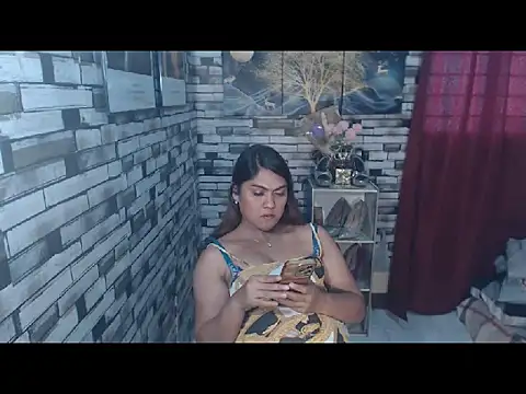 Alexandriasexycock4u webcam