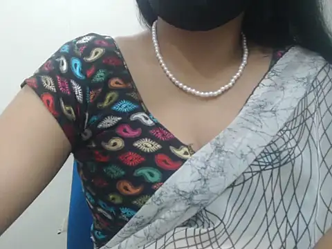 Lovely_Siri_23 webcam