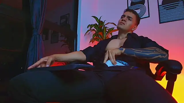 ALPHA_DOMINUS_ webcam