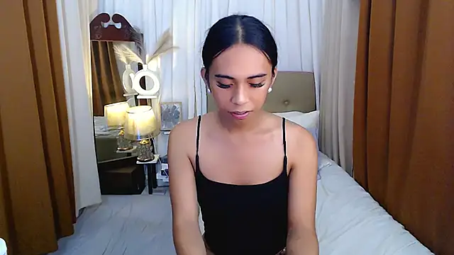 scarlet_smith7 (T teen) - BE MINE SCARLET