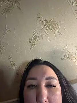 Naughtbaby_2025 webcam