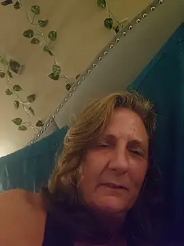 SultrySummer68 webcam