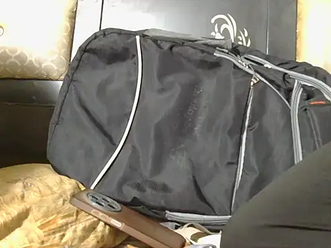 Stubborndesiboy webcam