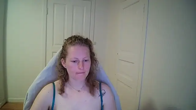 Girlnina-1995 webcam