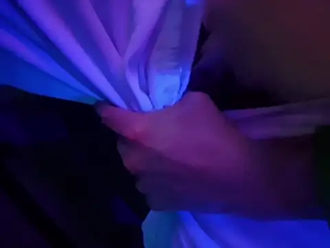 chronic_vibez webcam