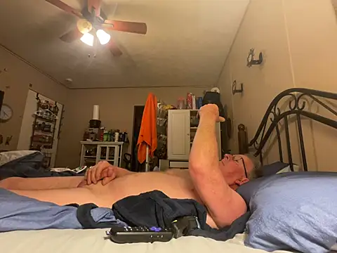 jck1m0t (Ask my age) - Show cock