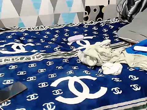 Savannah_Cock webcam