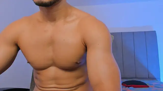 Adonys_Lewis_ webcam